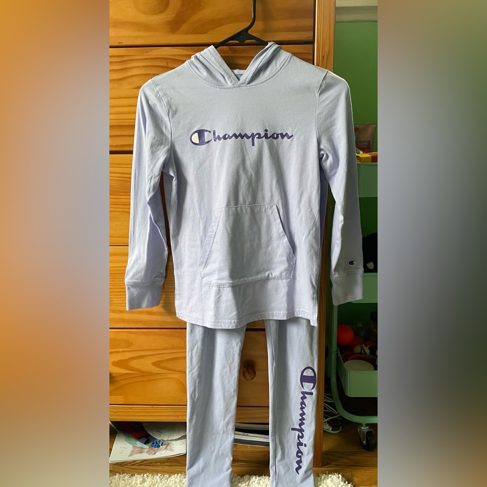 Girls lavender Champion hoodie and leggings outfit NWOT